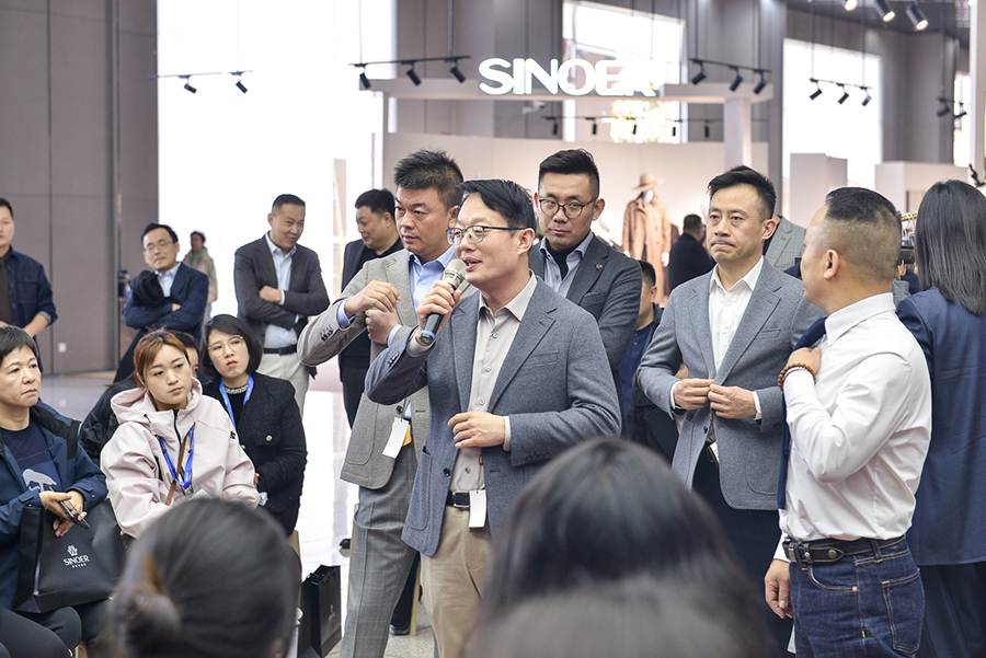 LWM_1118.jpg LWM_1118.jpg