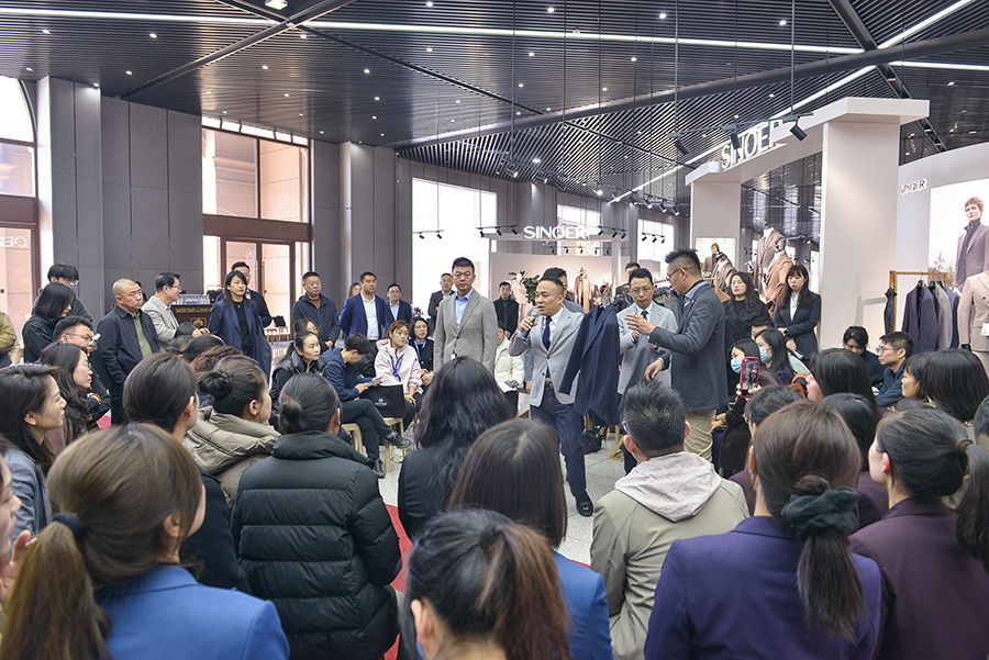 LWM_1097.jpg LWM_1097.jpg