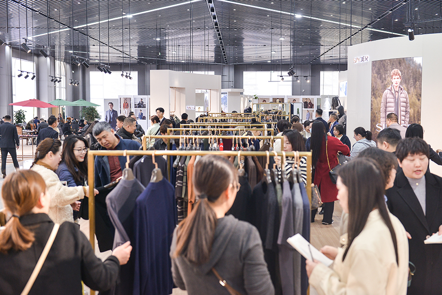 LWM_1006.jpg LWM_1006.jpg