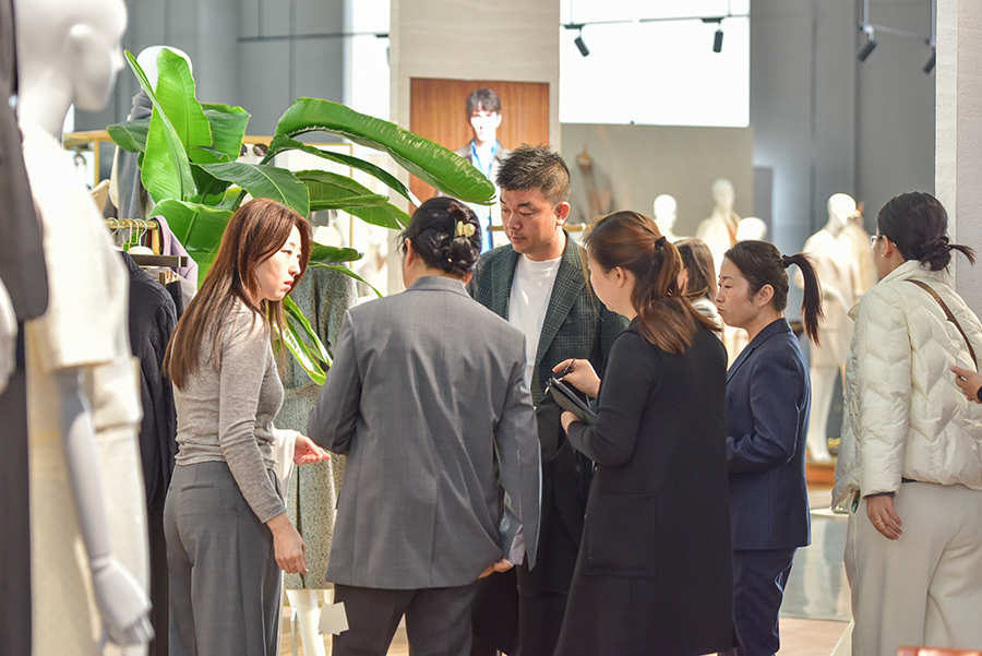 XYS_5484.jpg XYS_5484.jpg